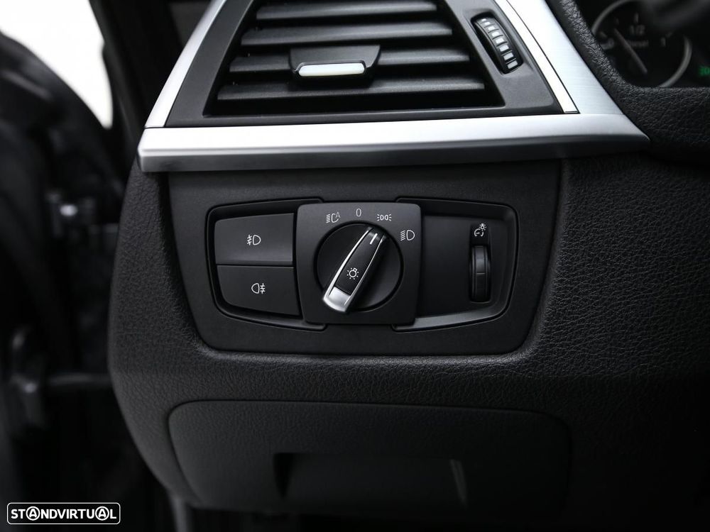 BMW 320 Gran Turismo - 15
