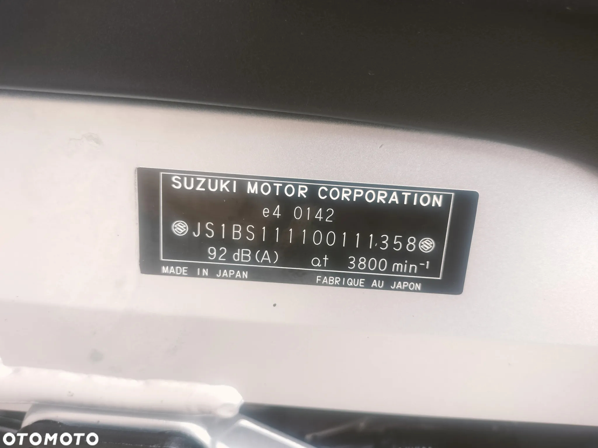 Suzuki V-STROM - 14