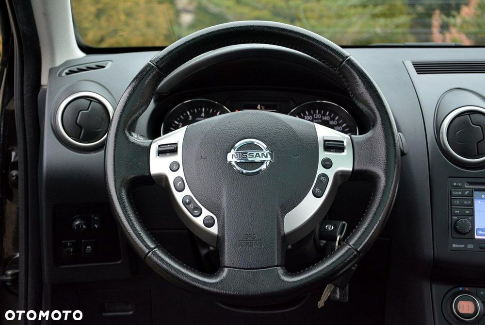 Nissan Qashqai 2.0 4x4 CVT acenta - 24