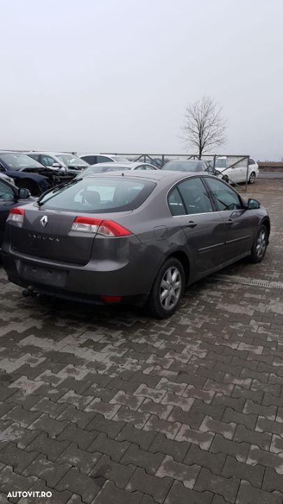 Dezmembram Renault Laguna 3, 2.0 D an fabr 2009 - 3