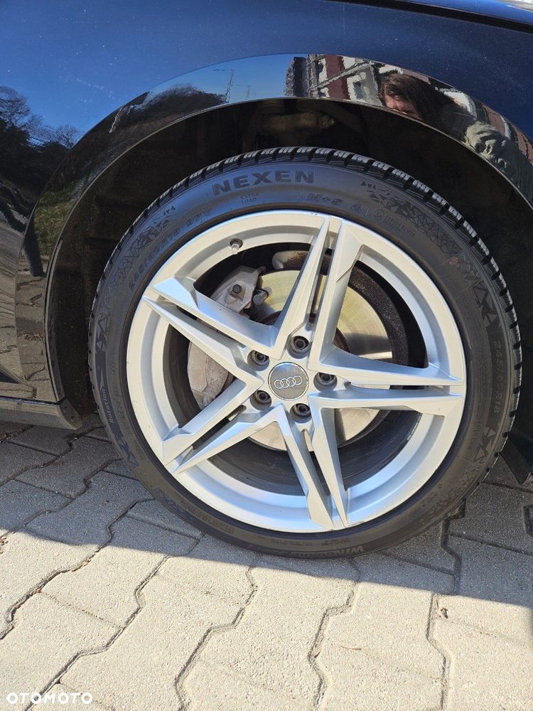 Audi A4 Avant 2.0 TDI Quattro S tronic - 12