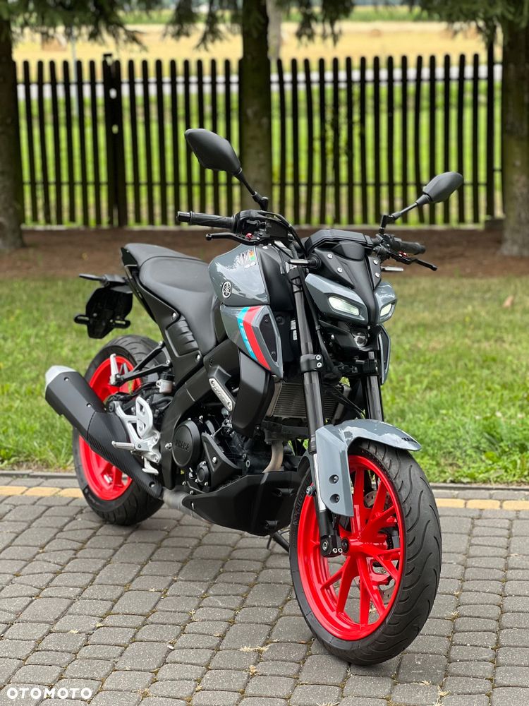 Yamaha MT - 2