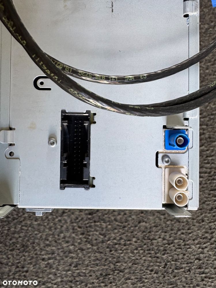 Radio Skoda Octavia II 3T0035192L - 6