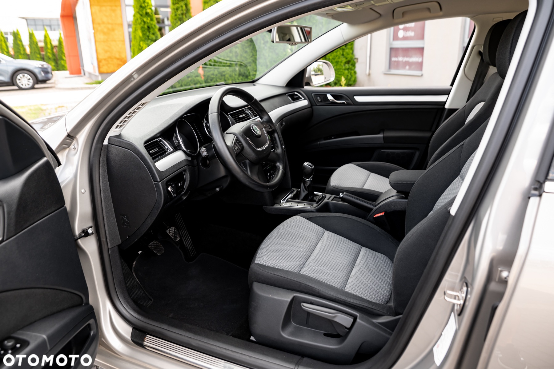 Skoda Superb 2.0 TDI Comfort - 20