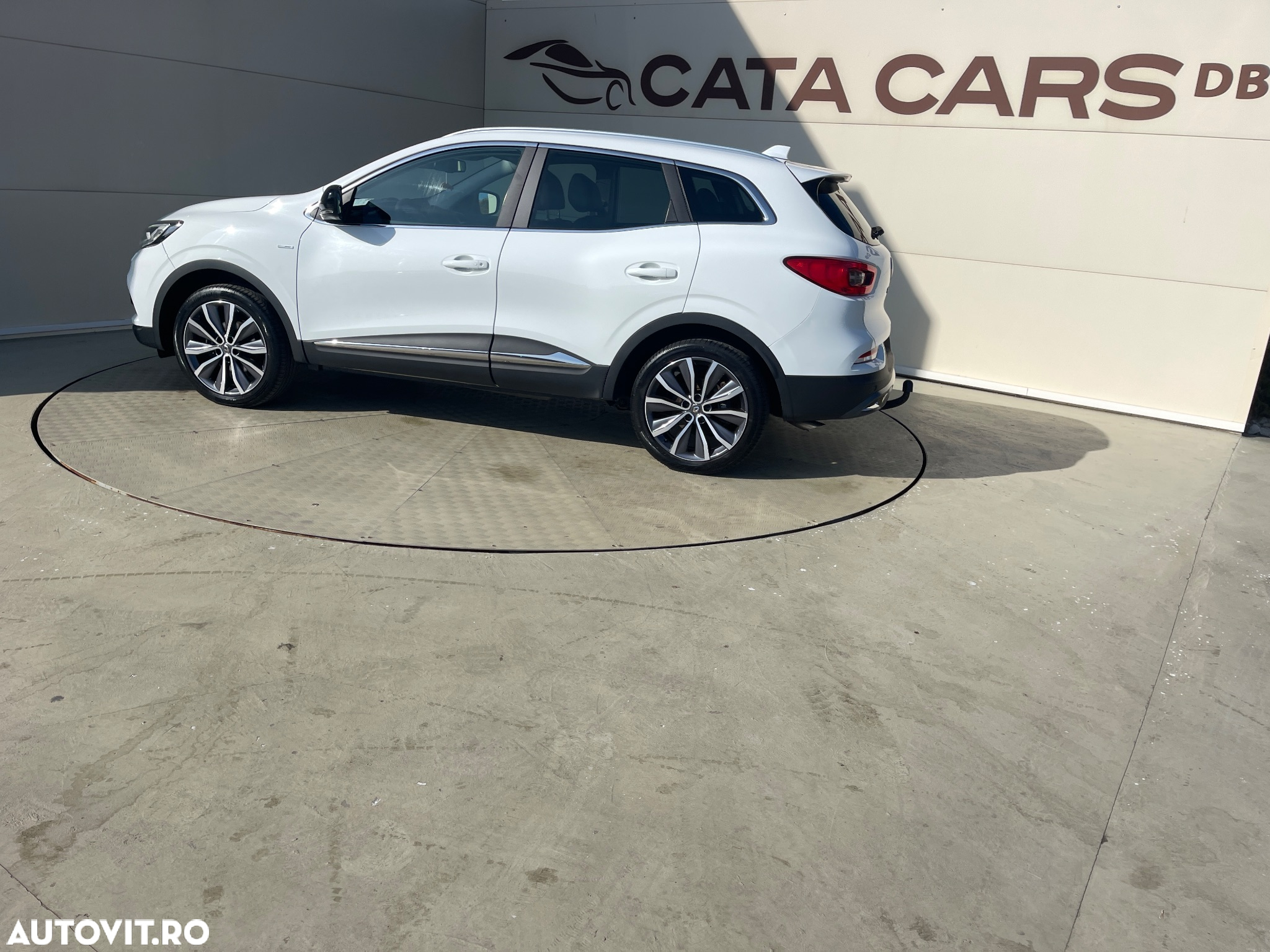 Renault Kadjar TCe EDC GPF Black Edition - 8