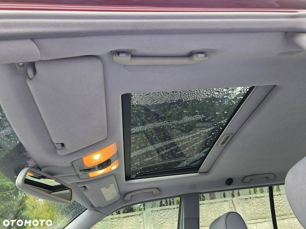 Mercedes-Benz Klasa E - 21