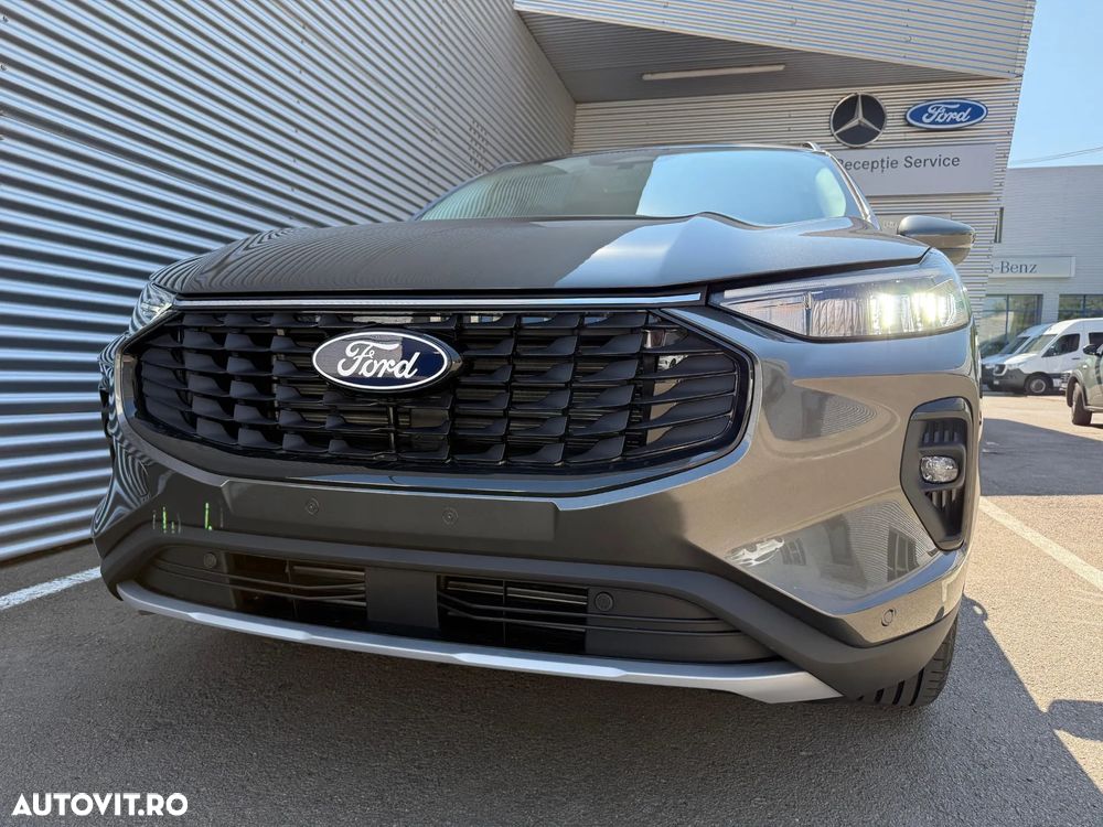Ford Kuga 1.5 EcoBoost A8 FWD Titanium - 3