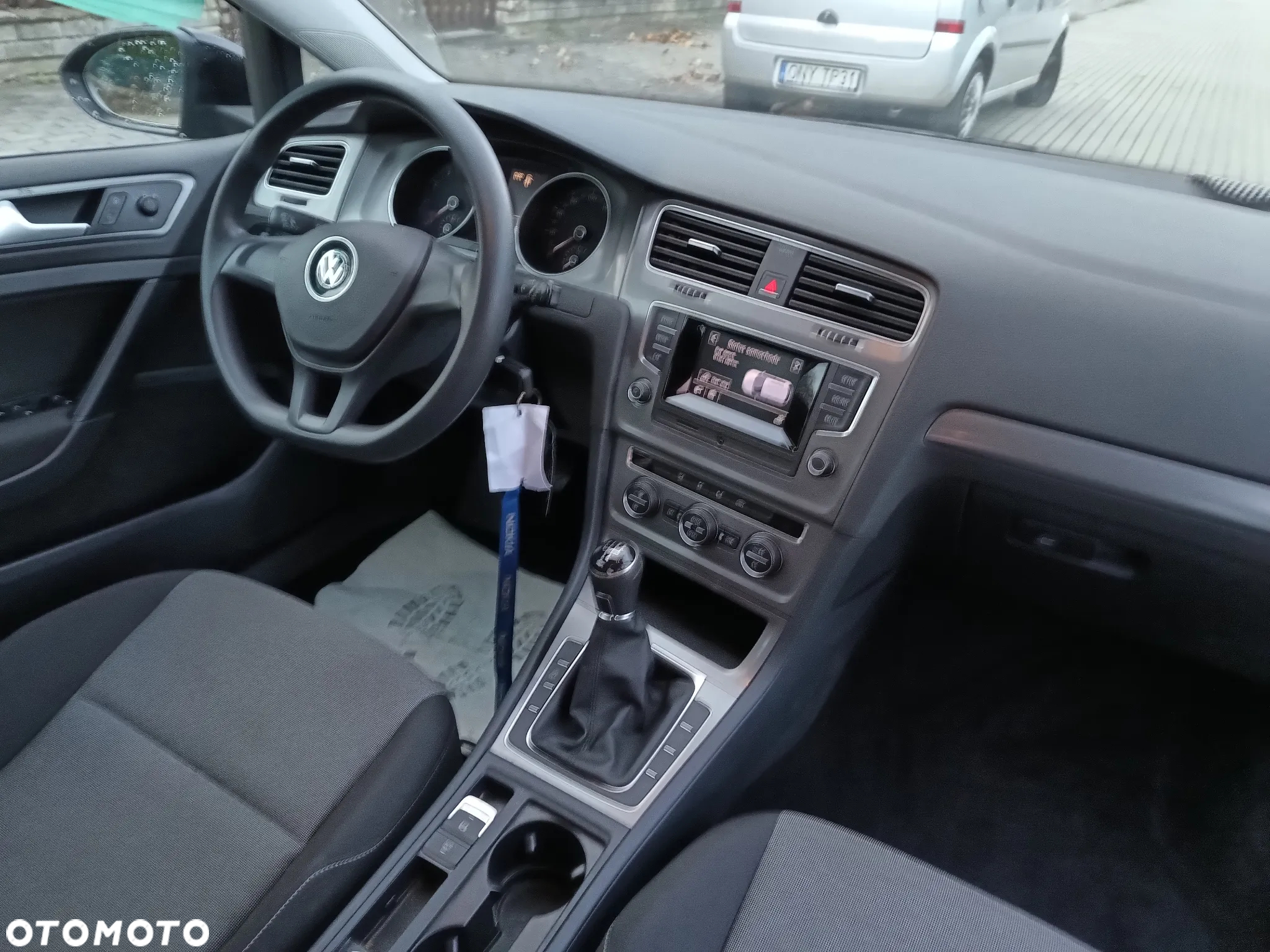 Volkswagen Golf - 20