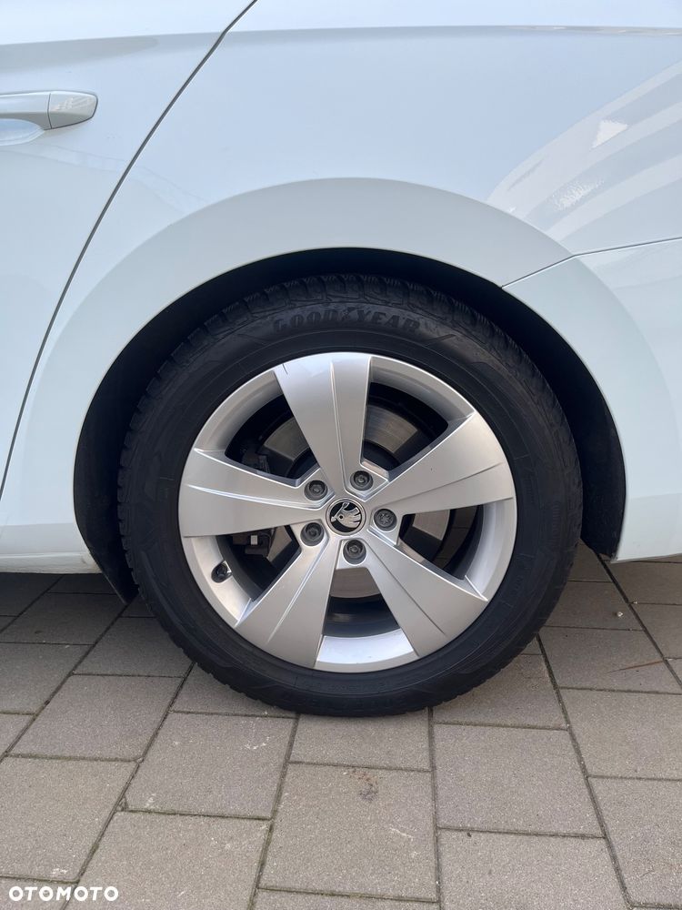 Skoda Superb 2.0 TSI 4x4 Sportline DSG - 10