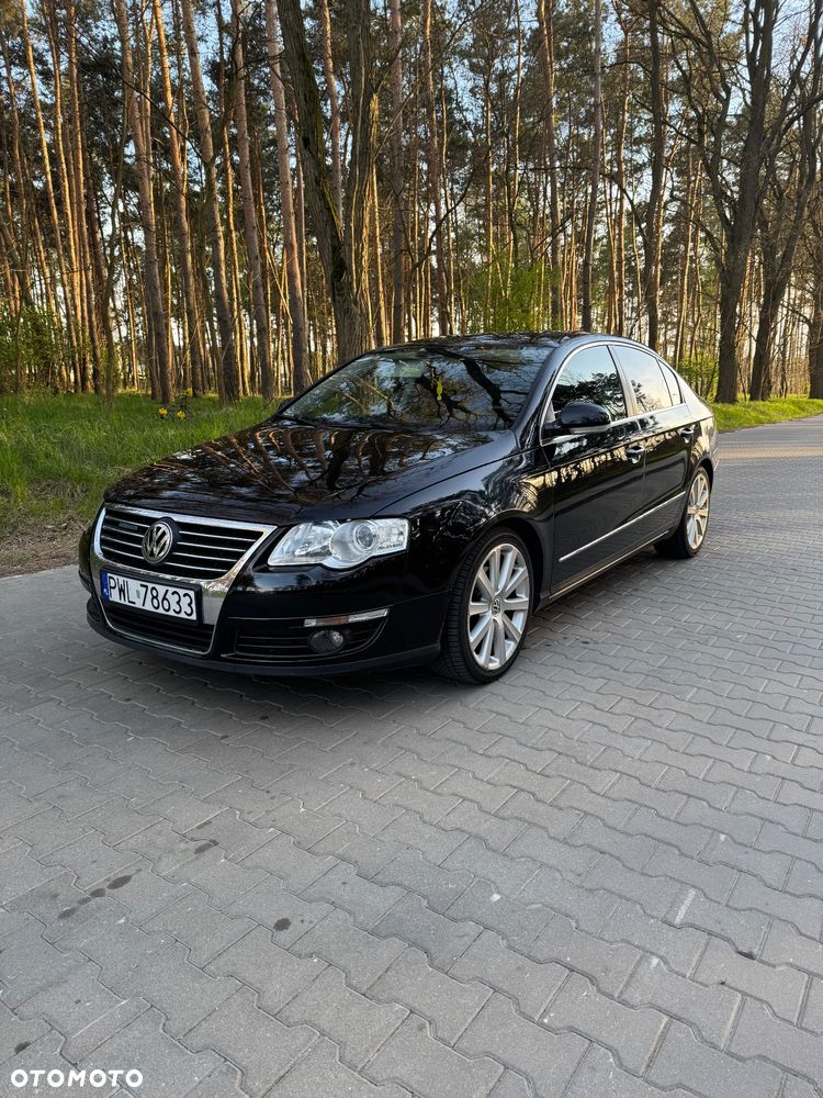 Volkswagen Passat 2.0 TDI DPF BlueMotion Technology Comfortline - 1