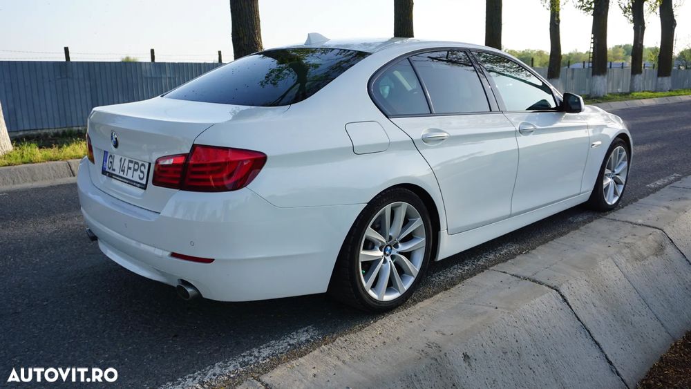 BMW Seria 5 535d xDrive - 7