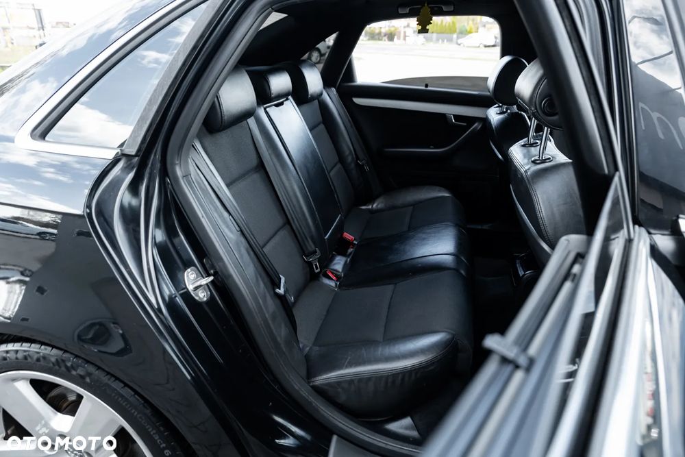 Audi A4 Limousine - 24