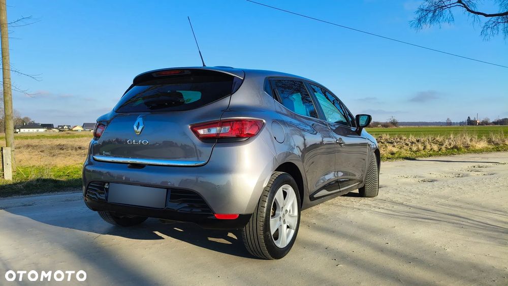 Renault Clio Energy TCe 120 EDC Bose Edition - 4