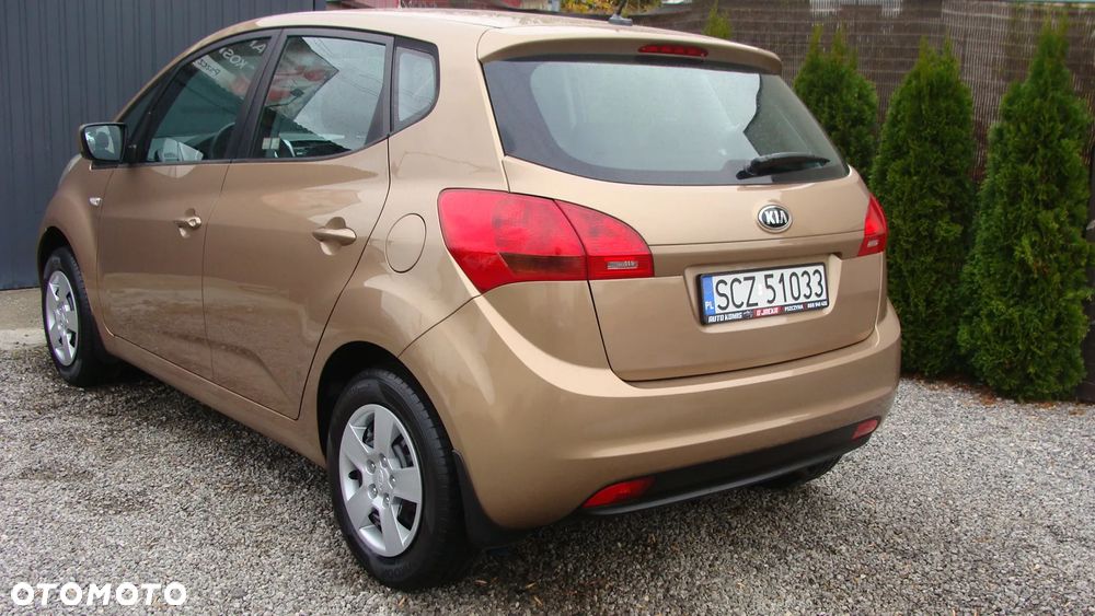 Kia Venga 1.4 L - 6