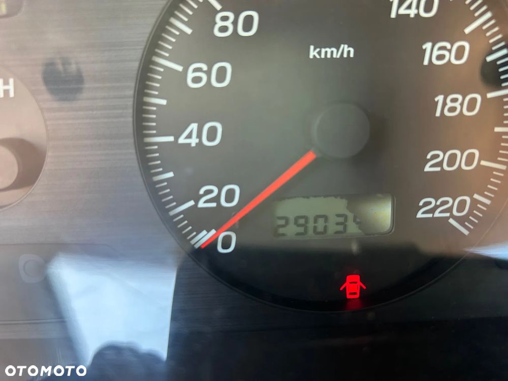 Subaru Impreza SW 2.0 GL Season - 5