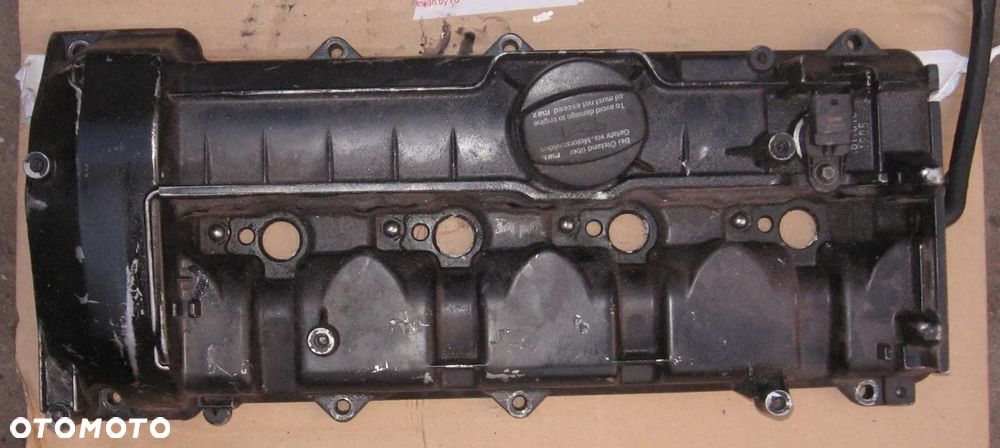 pokrywa zaworów MERCEDES W211 2.2 CDI A6110161805 - 2