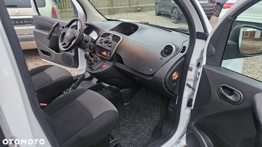 Renault KANGOO MAXI - 17
