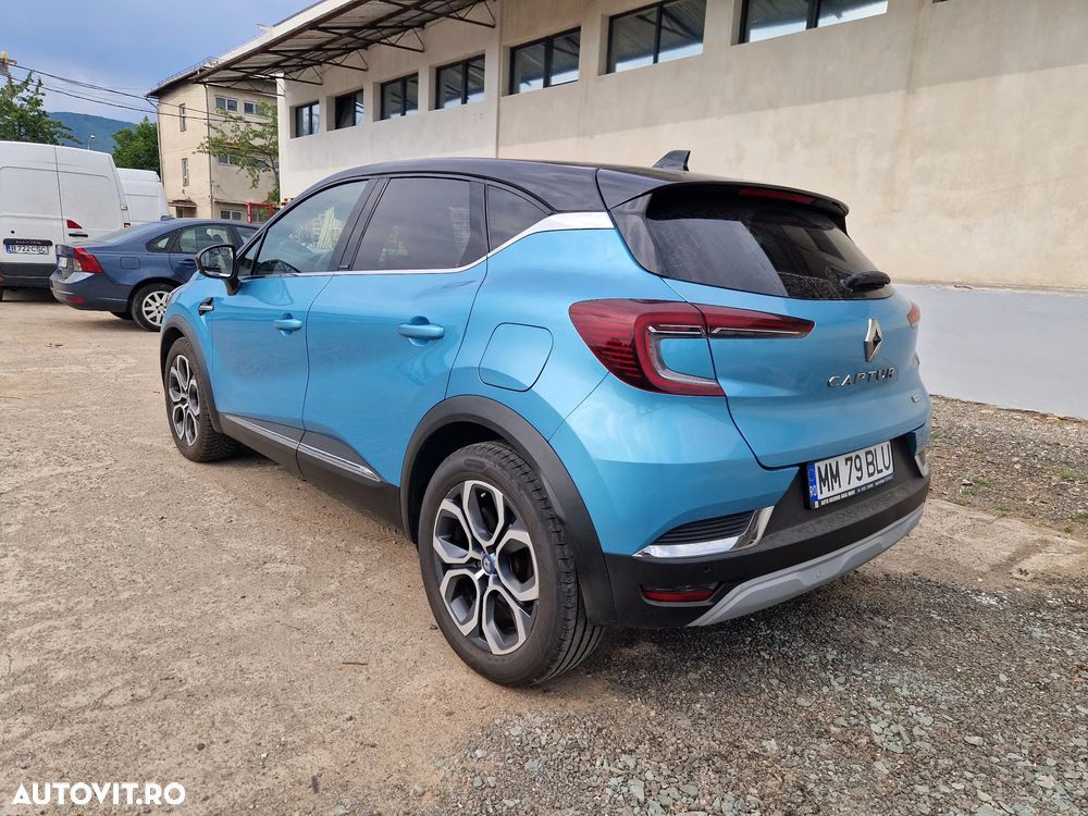Renault Captur PHEV 160 Techno - 19