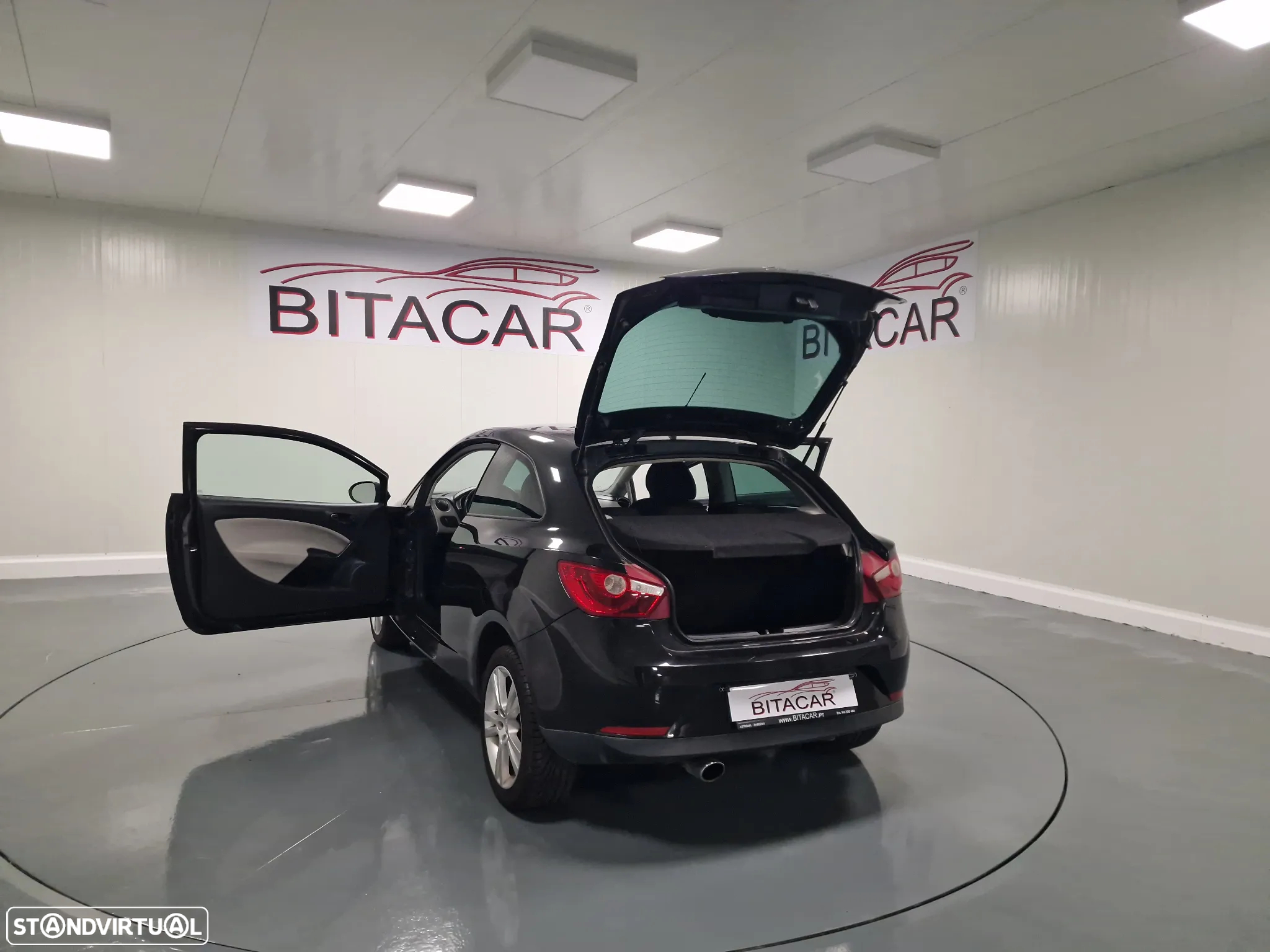 SEAT Ibiza SC 1.9 TDi Sport DPF - 14