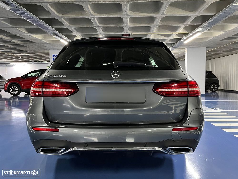Mercedes-Benz E 300 9G-TRONIC AMG Line - 7