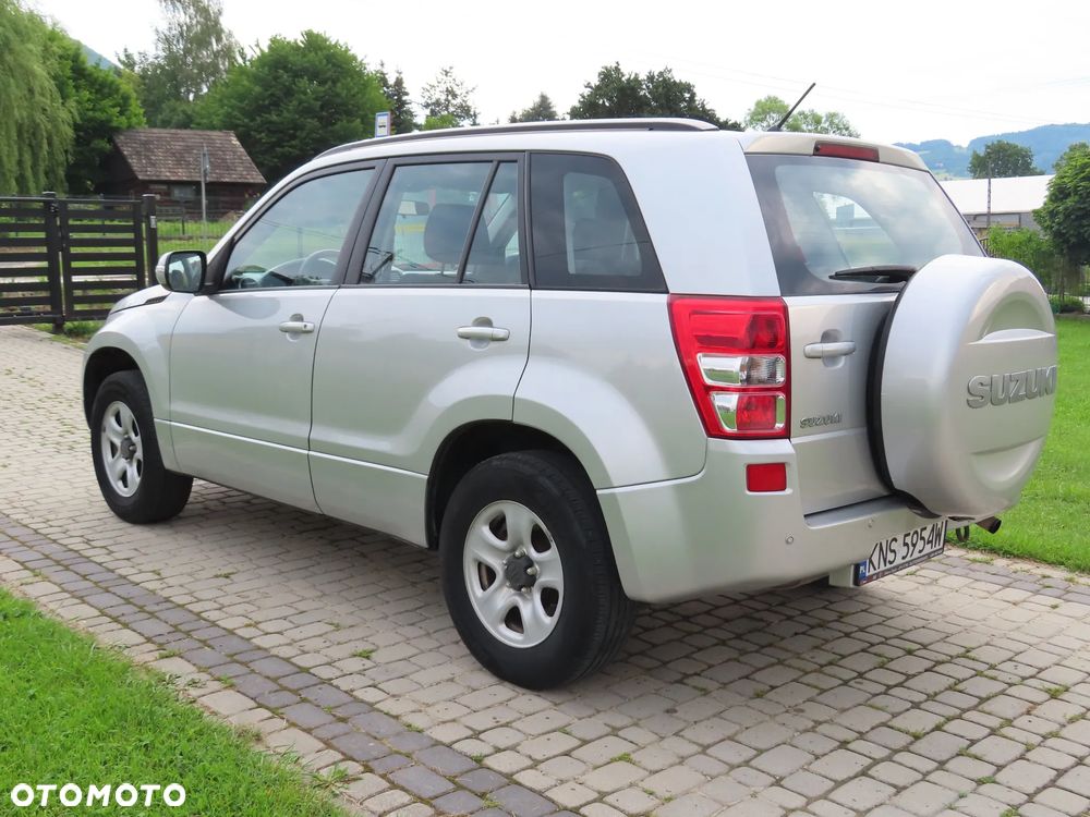 Suzuki Grand Vitara 2.0 Comfort - 7