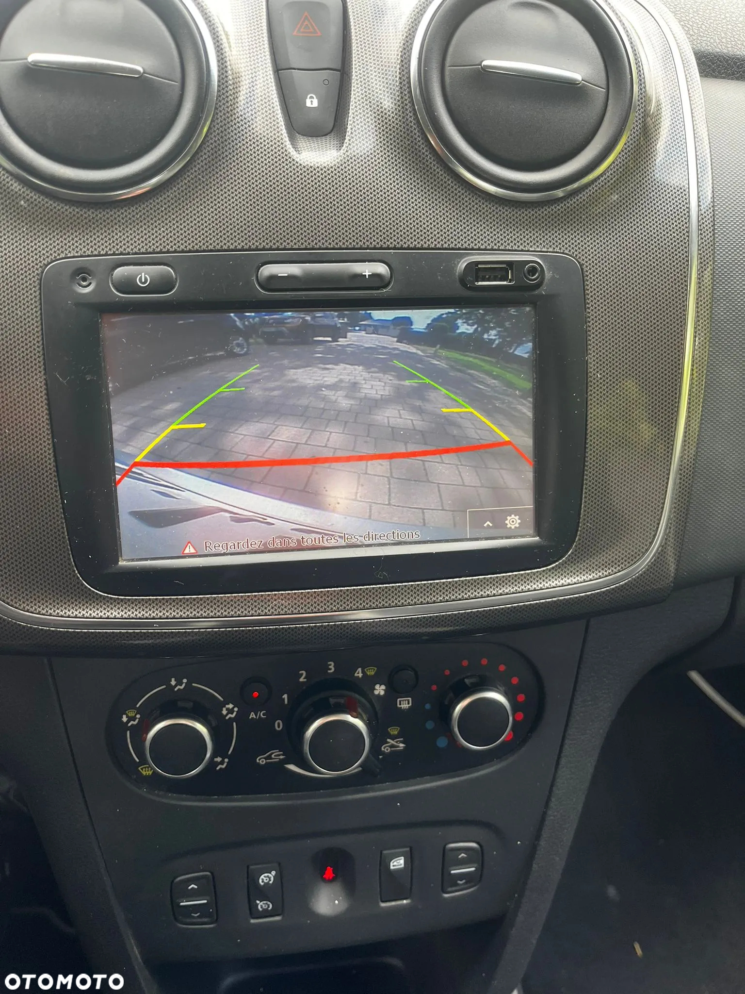 Dacia Sandero Stepway - 10