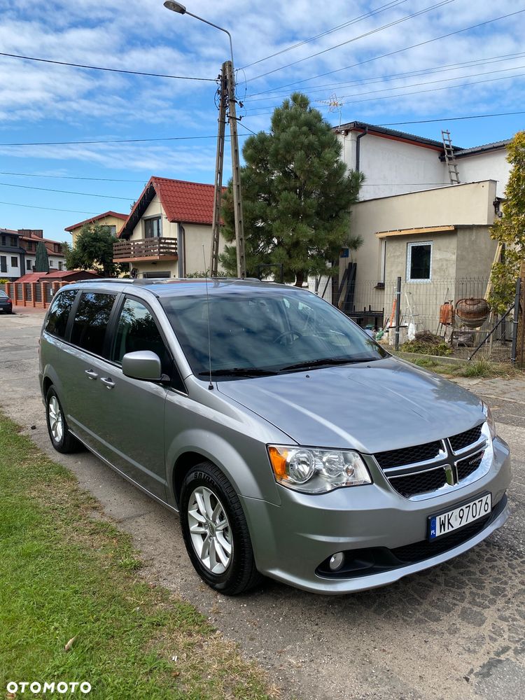 Dodge Grand Caravan - 13