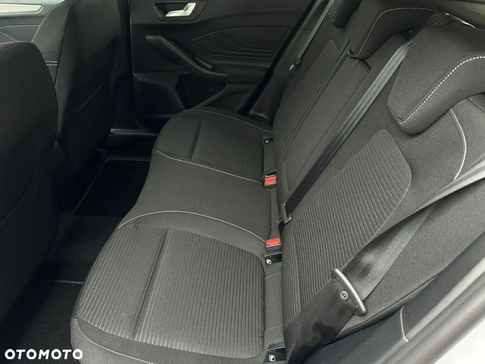 Ford Focus 1.0 EcoBoost mHEV Titanium X - 5
