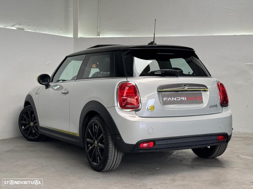 MINI 3 Portas Cooper SE Premium P. Classic - 16