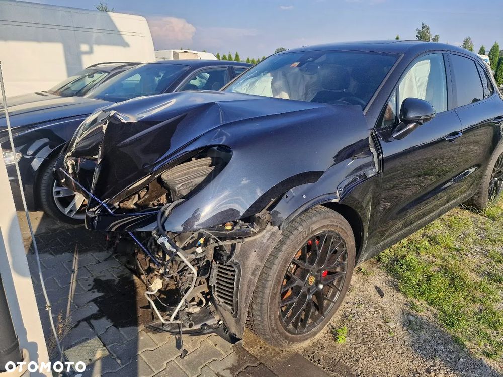 Porsche Macan GTS - 1