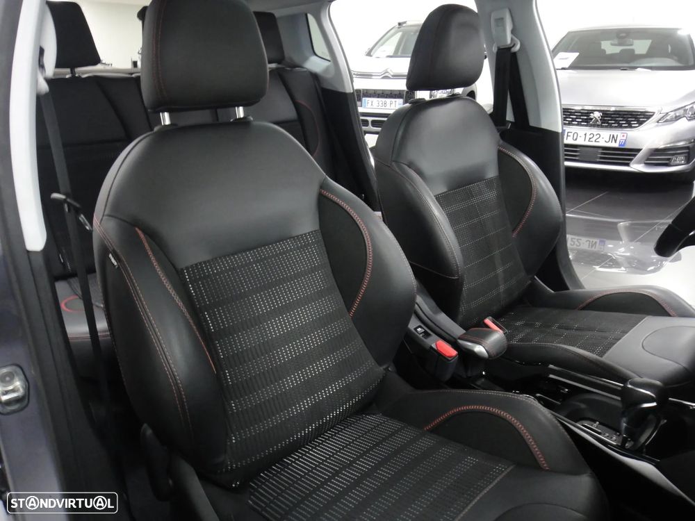 Peugeot 2008 1.2 PureTech GT Line EAT6 - 18