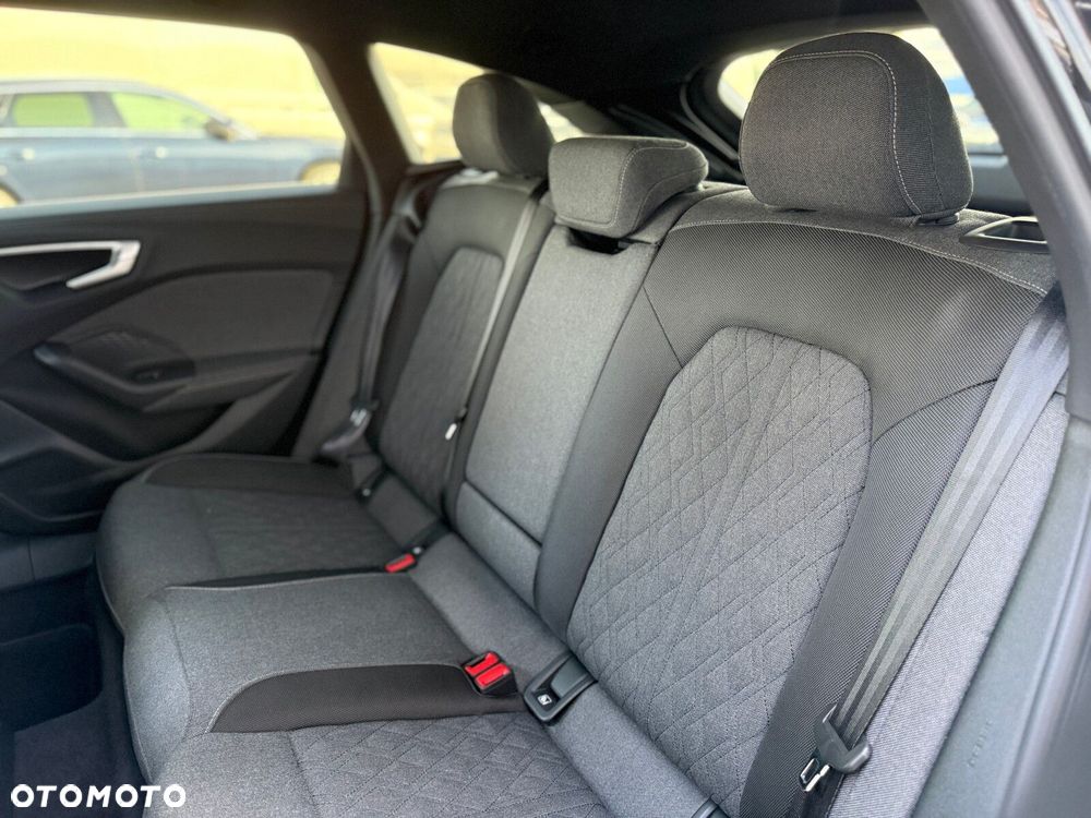 Audi A5 Avant - 13