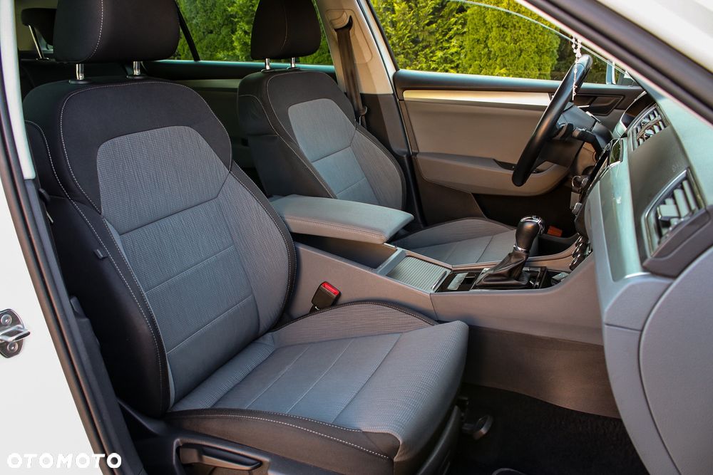 Skoda Superb 2.0 TDI DSG Style - 15