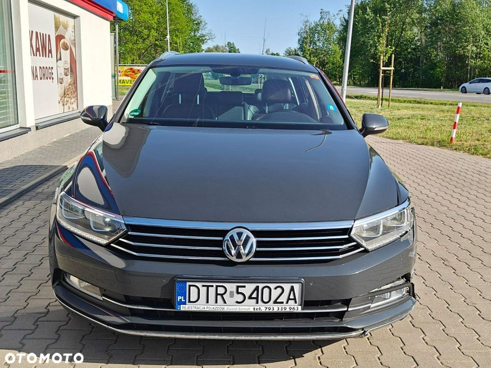 Volkswagen Passat - 2