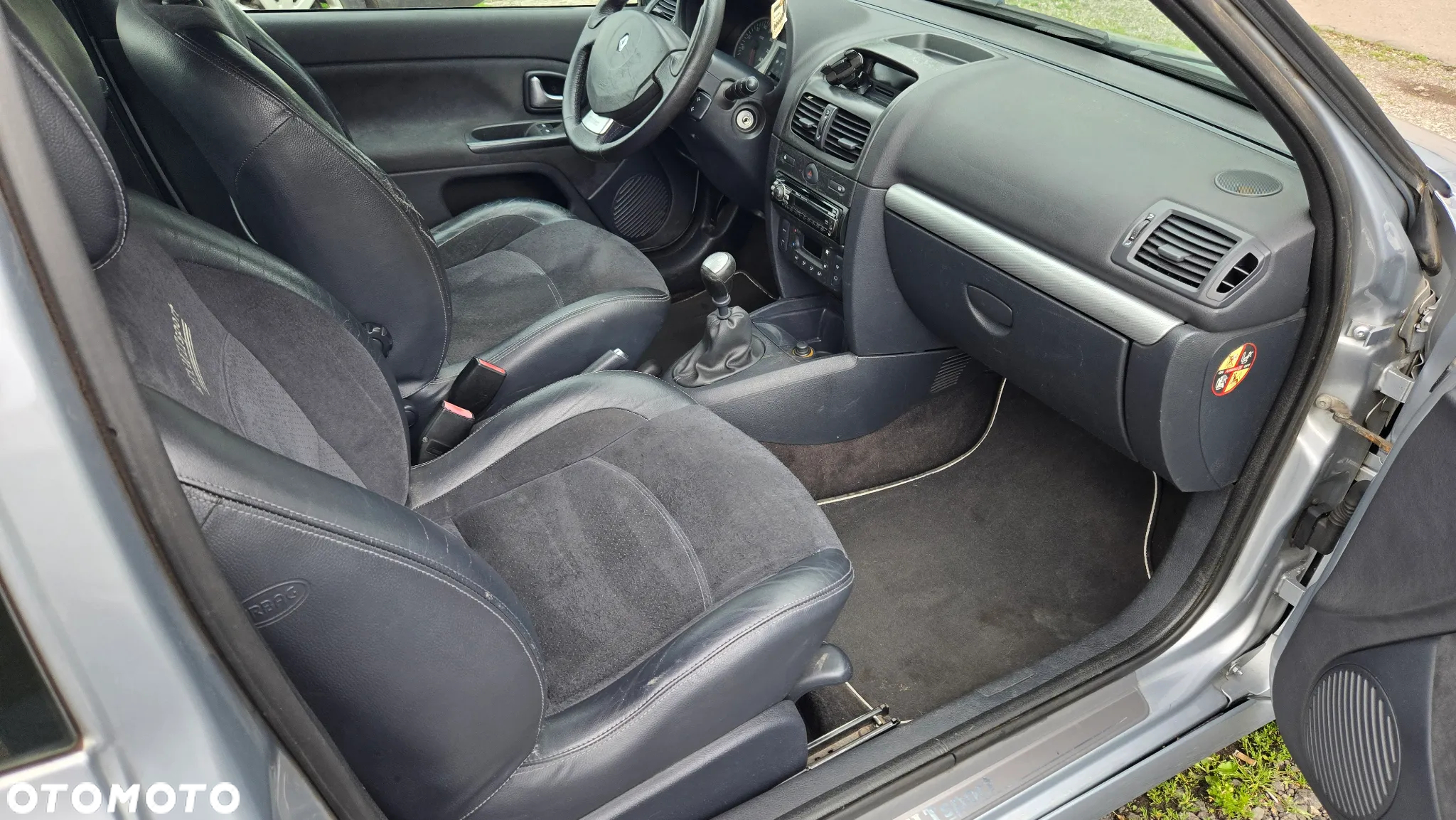 Renault Clio 2.0 16V Sport - 7
