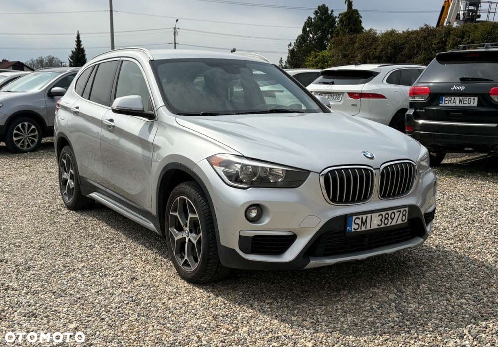 BMW X1 - 10