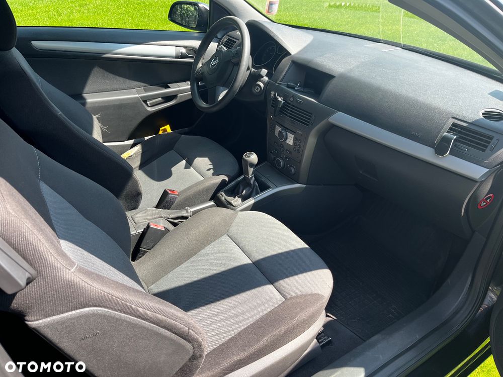 Opel Astra 1.6 Sport - 14