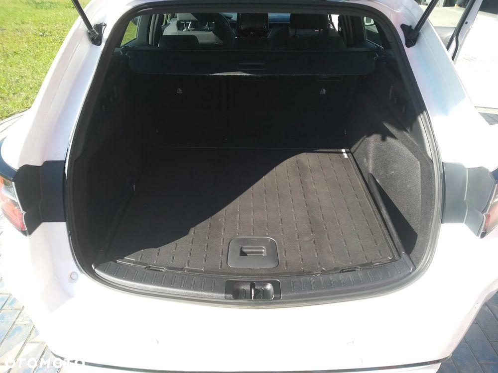 Toyota Corolla 1.2 T Active - 25