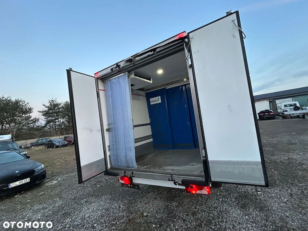 Mercedes-Benz Sprinter - 7