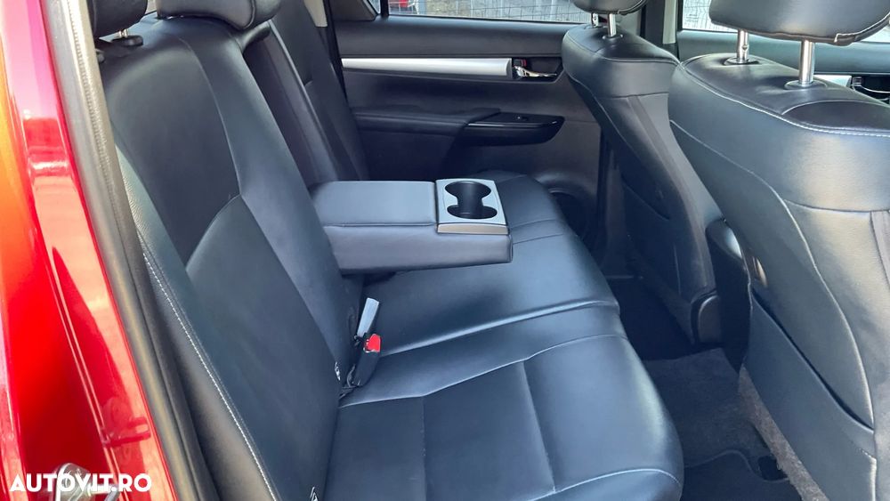 Toyota Hilux 2.4D 150CP 4x4 Double Cab AT Executive - 35