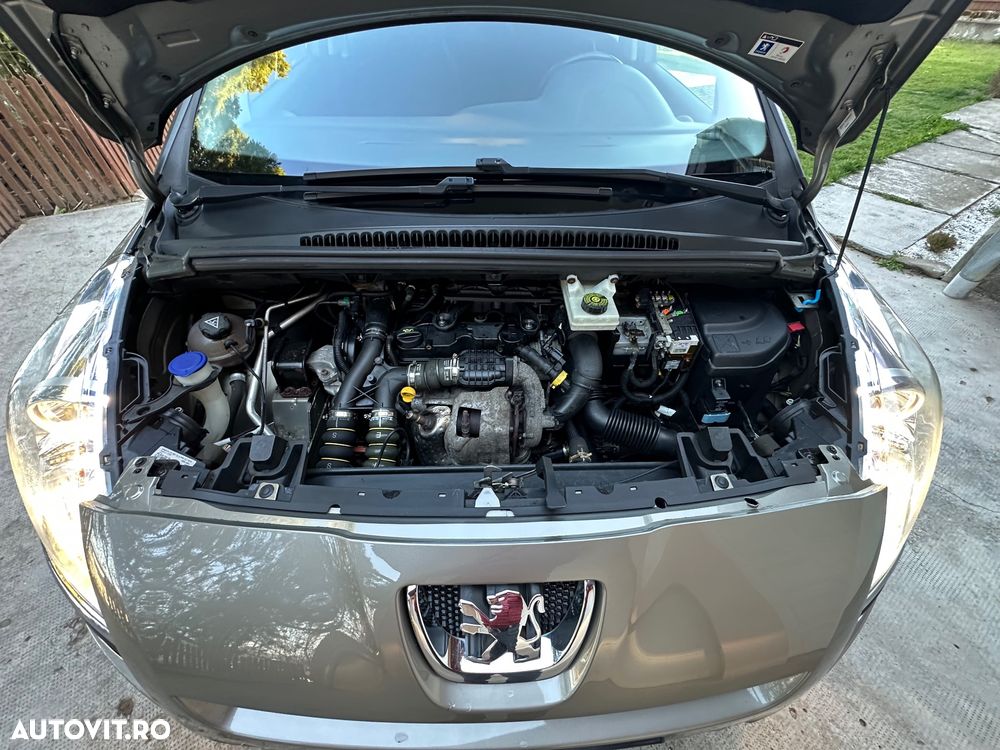 Peugeot 5008 HDI FAP 110 Family - 7