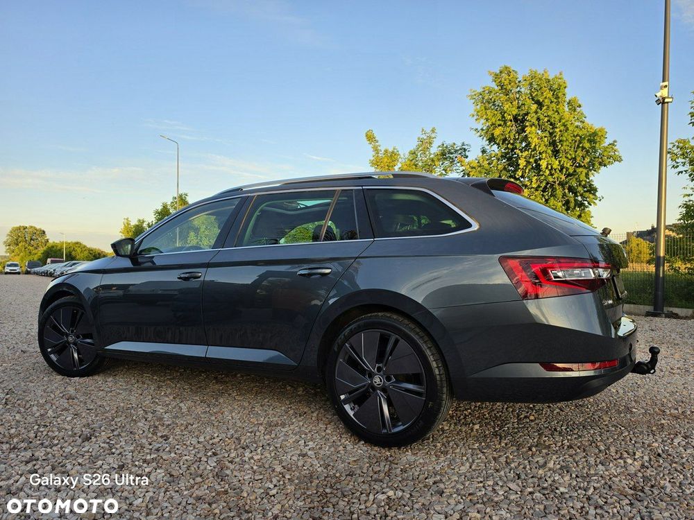 Skoda Superb 2.0 TDI Ambition - 13