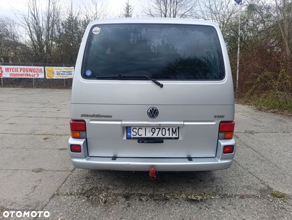 Volkswagen Multivan - 7