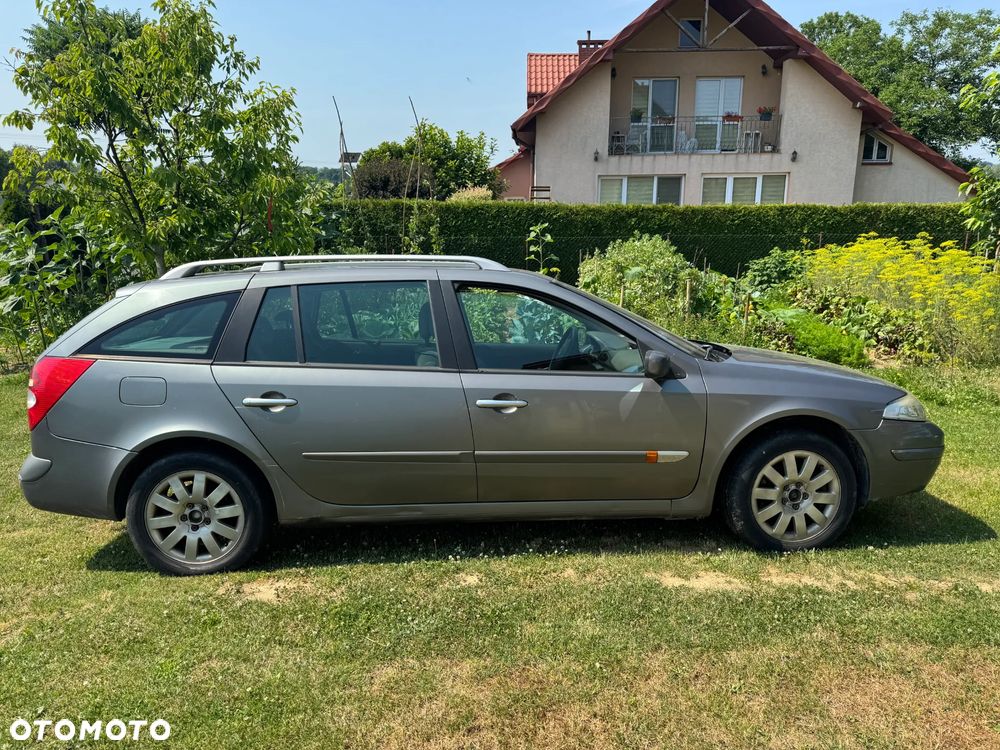Renault Laguna 2.2 dCi Dynamique - 1