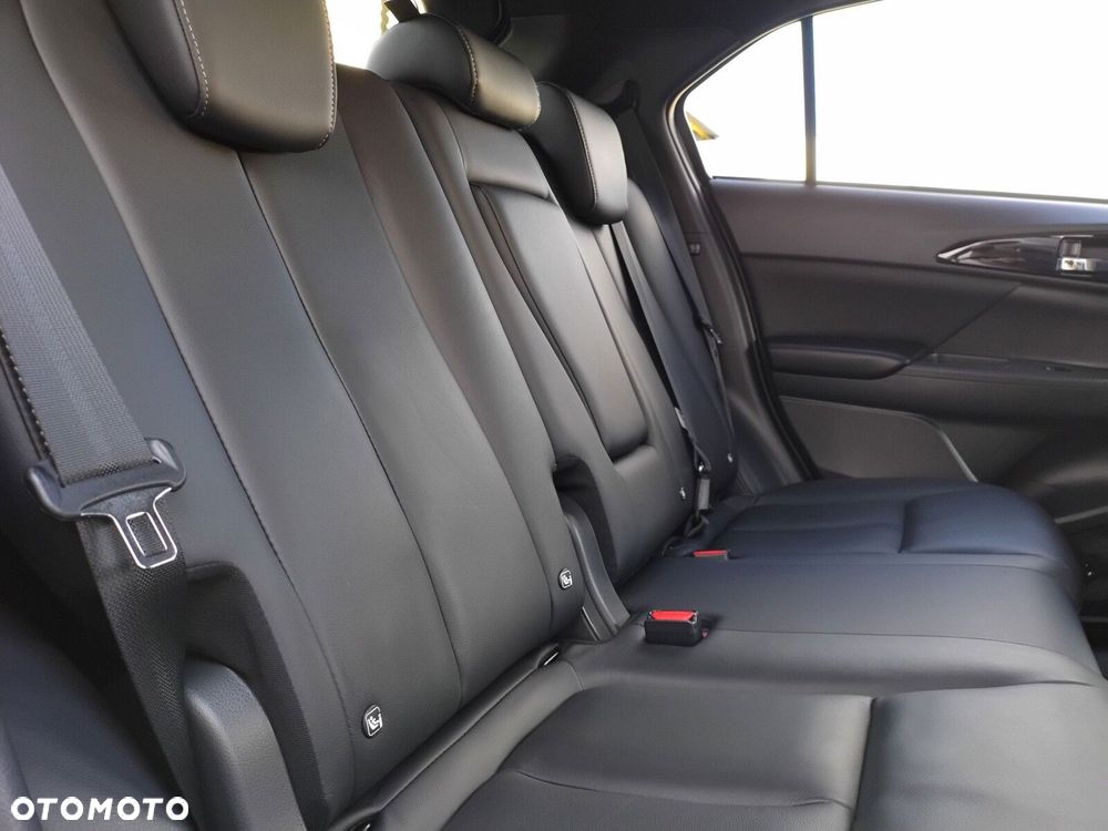 Mitsubishi Eclipse Cross 2.4 PHEV Instyle Plus - 29