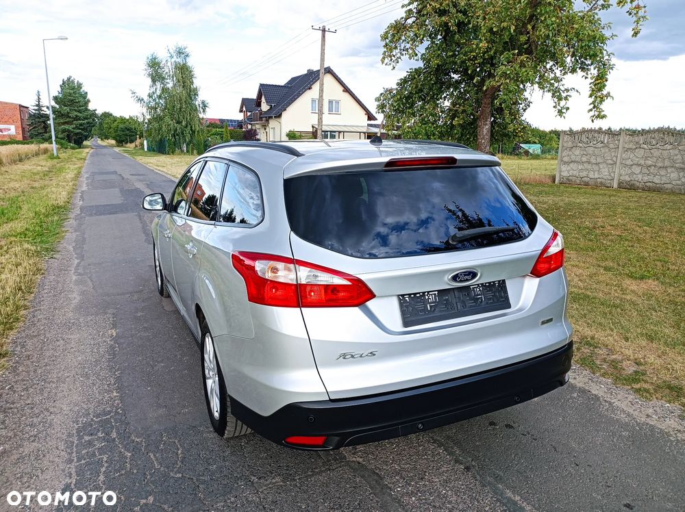 Ford Focus 1.6 TDCi DPF SYNC Edition - 38