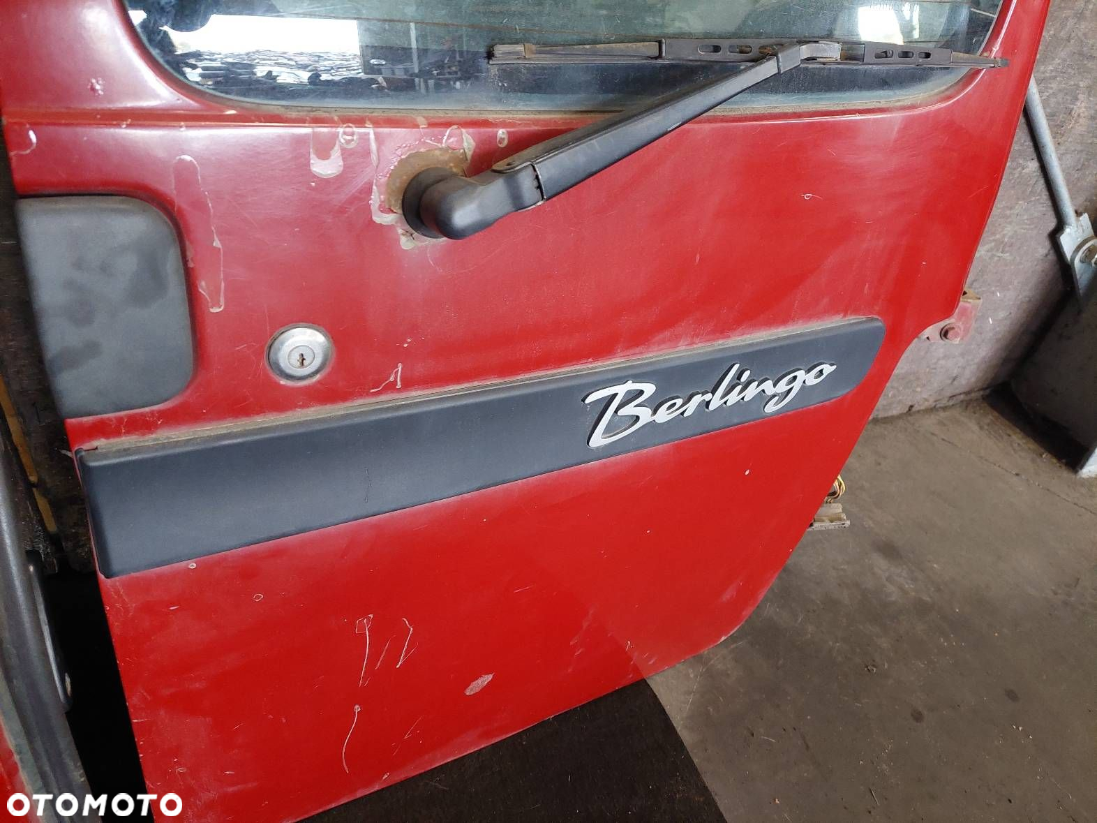 DRZWI KOMPLETNE PRAWY LEWY TYŁ SKRZYDEŁKA CITROEN BERLINGO I KJFB - 3