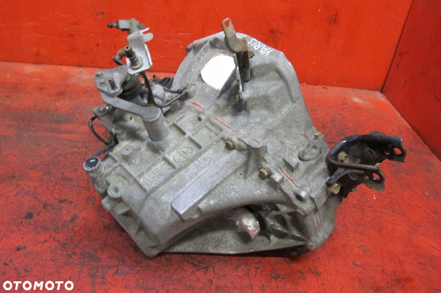 TOYOTA YARIS 1 I P1 1.0 B 1SZ-FE SKRZYNIA BIEGÓW MANUALNA - 2