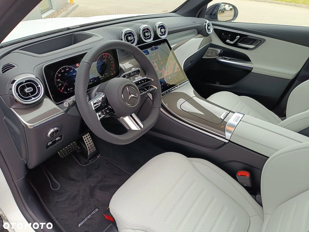 Mercedes-Benz GLC 300 de PHEV 4-Matic AMG Line - 4