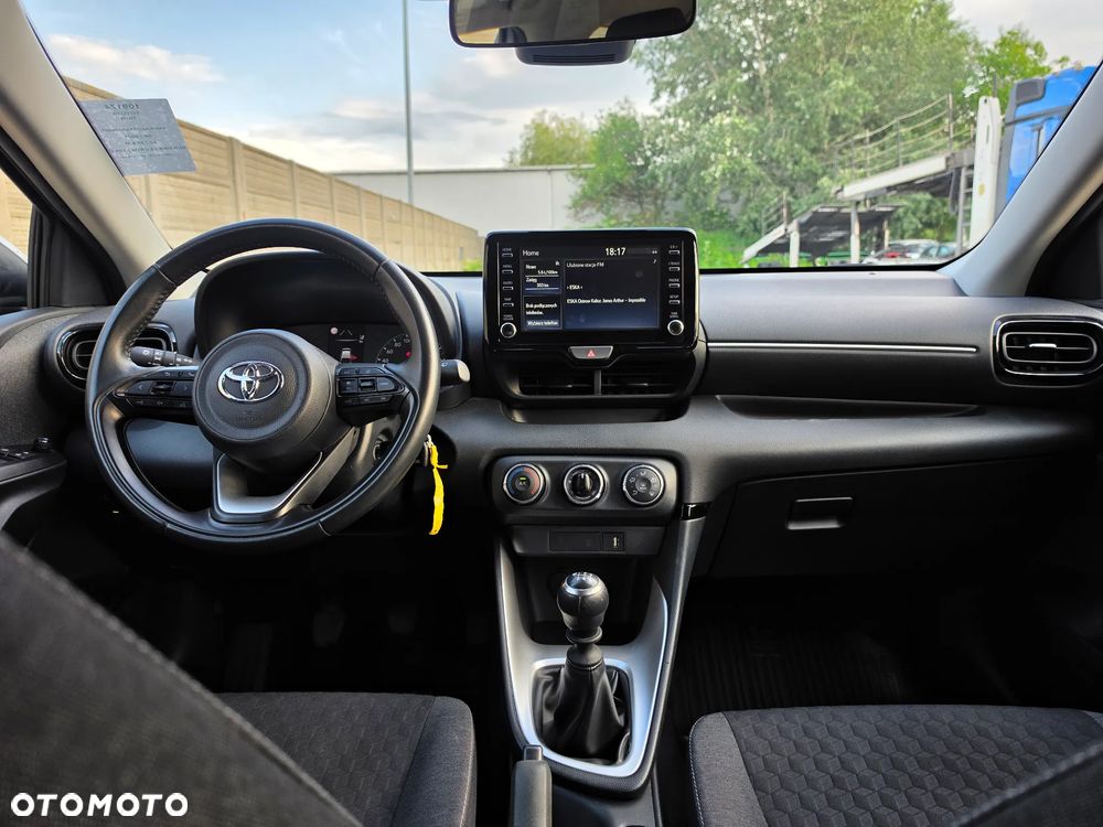 Toyota Yaris 1.5 VVT-i Comfort - 13